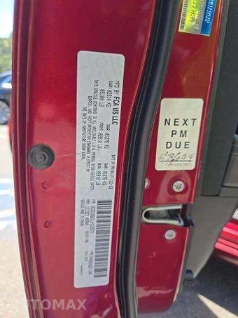 2020 Dodge Charger SXT – miniatura 6