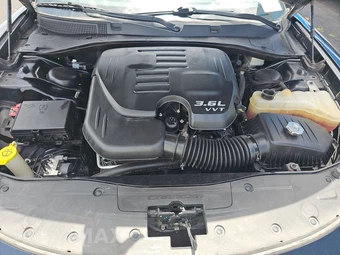 2020 Dodge Charger SXT – miniatura 15