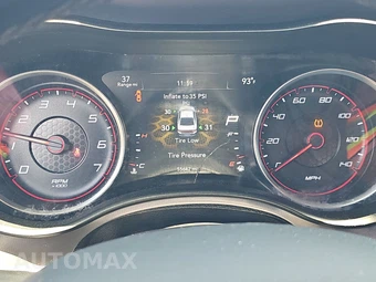 2020 Dodge Charger SXT – miniatura 18