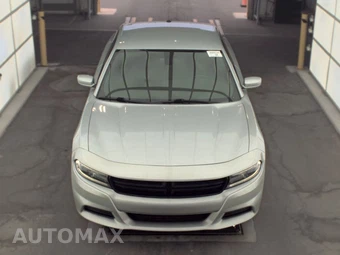 2020 Dodge Charger SXT – miniatura 2