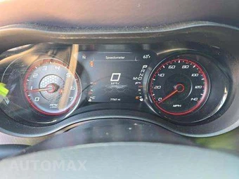 2020 Dodge Charger SXT – miniatura 10