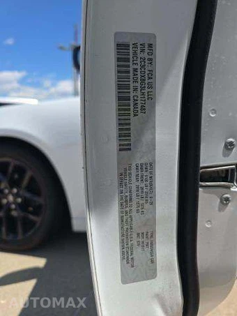 2020 Dodge Charger SXT – miniatura 6