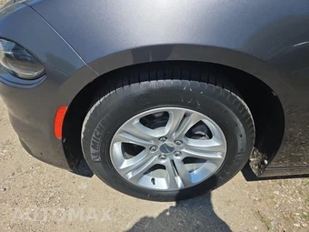 2020 Dodge Charger SXT – miniatura 8