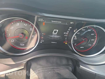 2020 Dodge Charger SXT – miniatura 6