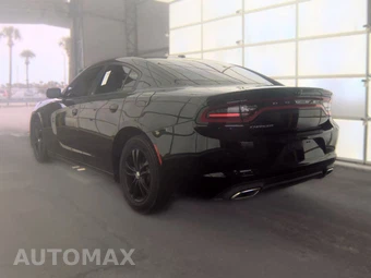2020 Dodge Charger SXT – miniatura 6