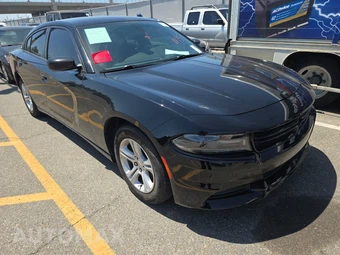 2020 Dodge Charger SXT – miniatura 3