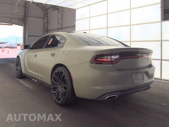 2020 Dodge Charger SXT – miniatura 6