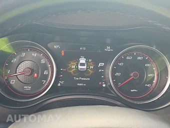 2020 Dodge Charger SXT – miniatura 12