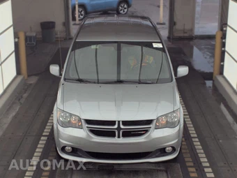2020 Dodge Grand Caravan GT 121.2" WB - miniatura 2