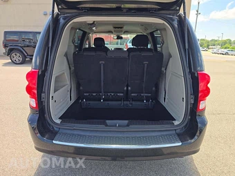 2020 Dodge Grand Caravan SE 121.2" WB - miniatura 12