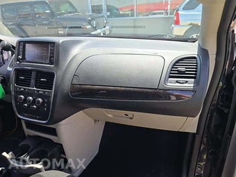 2020 Dodge Grand Caravan SE 121.2" WB - miniatura 17
