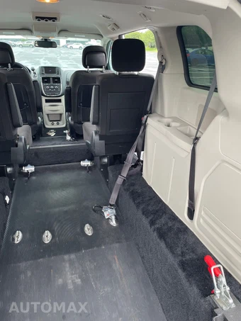 2020 Dodge Grand Caravan SE 121.2" WB - miniatura 18