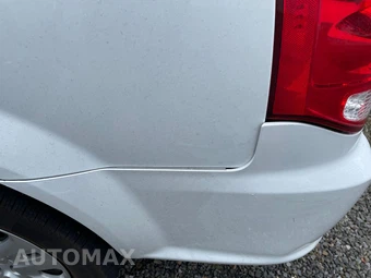 2020 Dodge Grand Caravan SE 121.2" WB - miniatura 31
