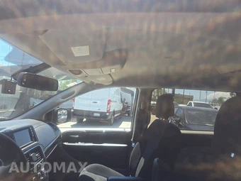 2020 Dodge Grand Caravan SE 121.2" WB - miniatura 21
