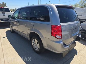 2020 Dodge Grand Caravan SE 121.2" WB - miniatura 6