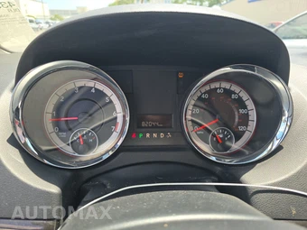 2020 Dodge Grand Caravan SE 121.2" WB - miniatura 12