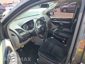 2020 Dodge Grand Caravan SE 121.2" WB - miniatura 7