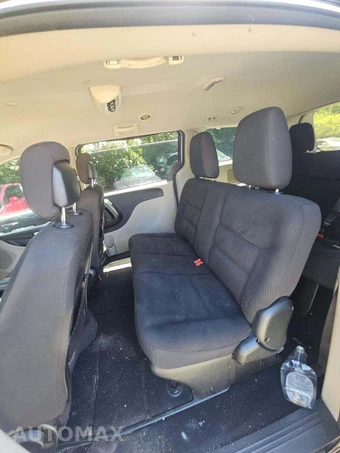 2020 Dodge Grand Caravan SE 121.2" WB - miniatura 13