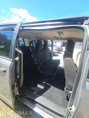 2020 Dodge Grand Caravan SE 121.2" WB - miniatura 17
