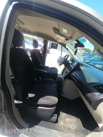 2020 Dodge Grand Caravan SE 121.2" WB - miniatura 19