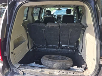 2020 Dodge Grand Caravan SE 121.2" WB - miniatura 16