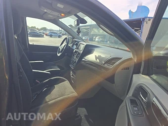2020 Dodge Grand Caravan SE 121.2" WB - miniatura 8