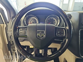 2020 Dodge Grand Caravan SXT 121.2" WB - miniatura 10