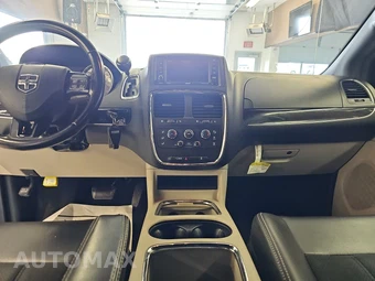 2020 Dodge Grand Caravan SXT 121.2" WB - miniatura 11