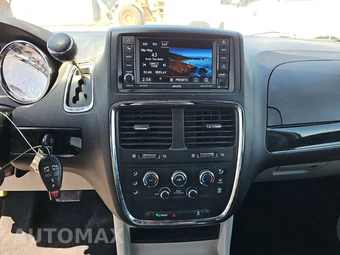 2020 Dodge Grand Caravan SXT 121.2" WB - miniatura 11