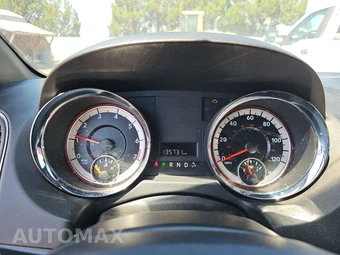 2020 Dodge Grand Caravan SXT 121.2" WB - miniatura 12