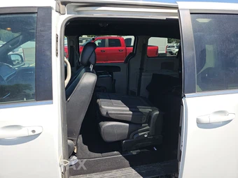 2020 Dodge Grand Caravan SXT 121.2" WB - miniatura 13