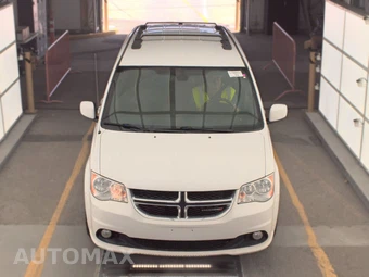 2020 Dodge Grand Caravan SXT 121.2" WB - miniatura 2