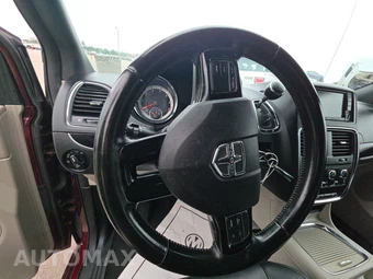 2020 Dodge Grand Caravan SXT 121.2" WB - miniatura 10