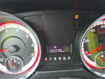 2020 Dodge Grand Caravan SXT 121.2" WB - miniatura 12