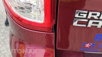 2020 Dodge Grand Caravan SXT 121.2" WB - miniatura 19