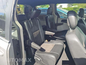 2020 Dodge Grand Caravan SXT 121.2" WB - miniatura 17
