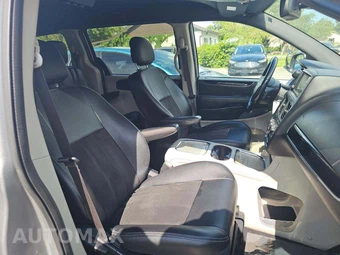2020 Dodge Grand Caravan SXT 121.2" WB - miniatura 19