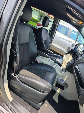 2020 Dodge Grand Caravan SXT 121.2" WB - miniatura 19