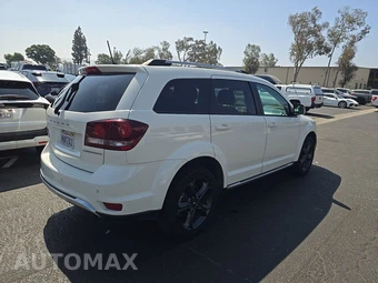 2020 Dodge Journey Crossroad - miniatura 4