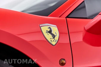 2020 Ferrari 488 Pista Coupe - miniatura 34