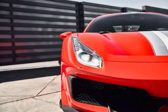 2020 Ferrari 488 Pista Coupe - miniatura 8