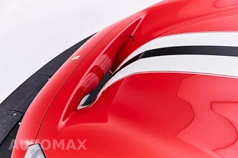 2020 Ferrari 488 Pista Coupe - miniatura 39