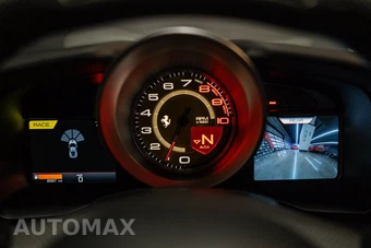 2020 Ferrari F8 Tributo Coupe - miniatura 21