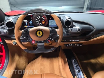 2020 Ferrari F8 Tributo Coupe - miniatura 11