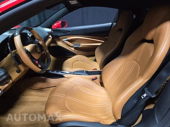 2020 Ferrari F8 Tributo Coupe - miniatura 7
