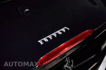 2020 Ferrari Portofino - miniatura 12