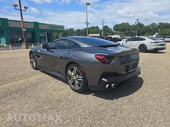 2020 Ferrari Portofino - miniatura 2