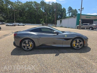 2020 Ferrari Portofino - miniatura 4