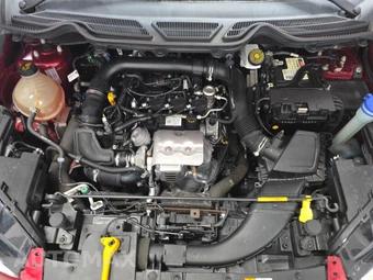 2020 Ford EcoSport SE – miniatura 15