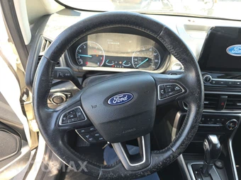 2020 Ford EcoSport SE – miniatura 10
